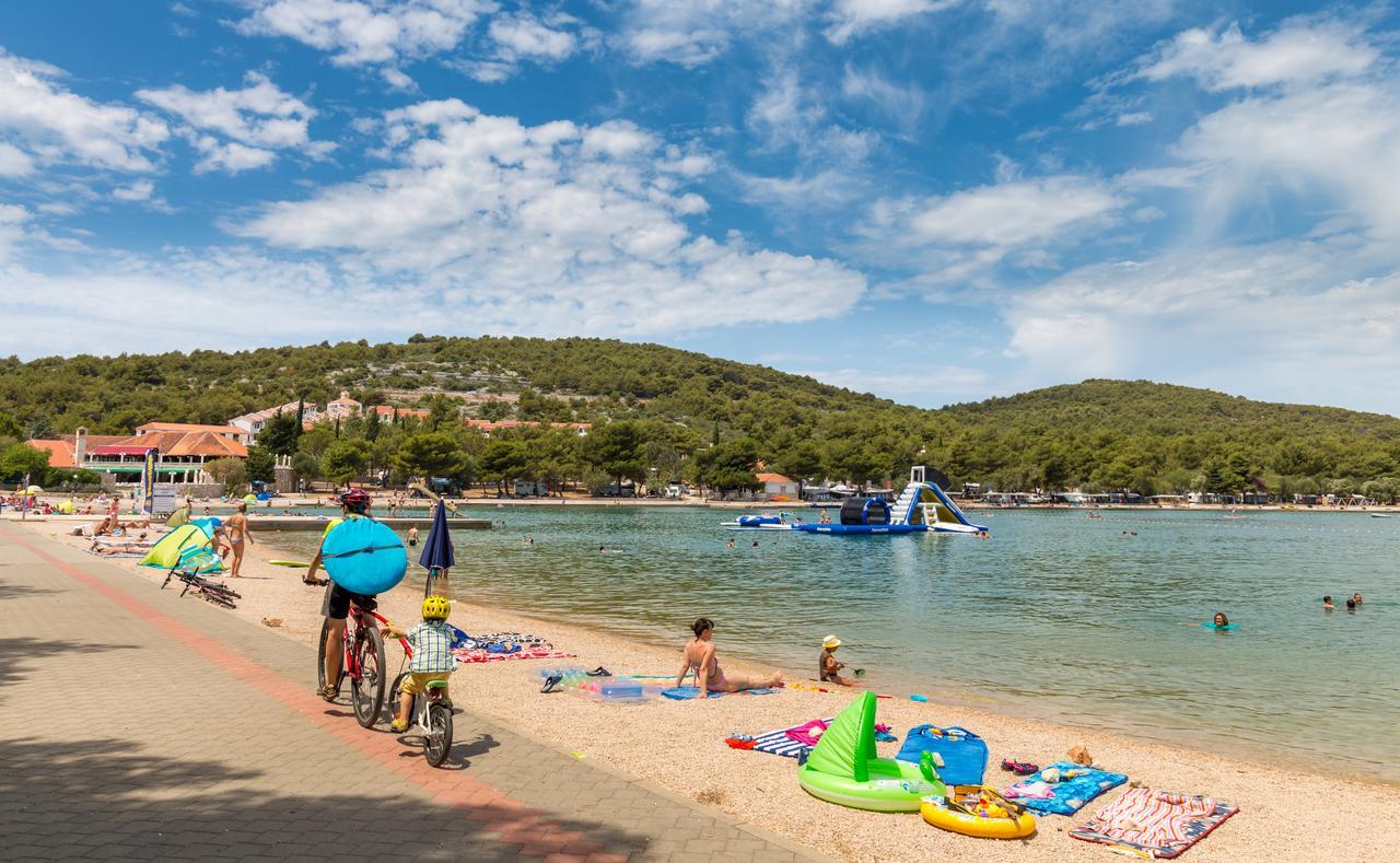 Victoria Mobilehome Jezera Village Holiday Resort 외부 사진