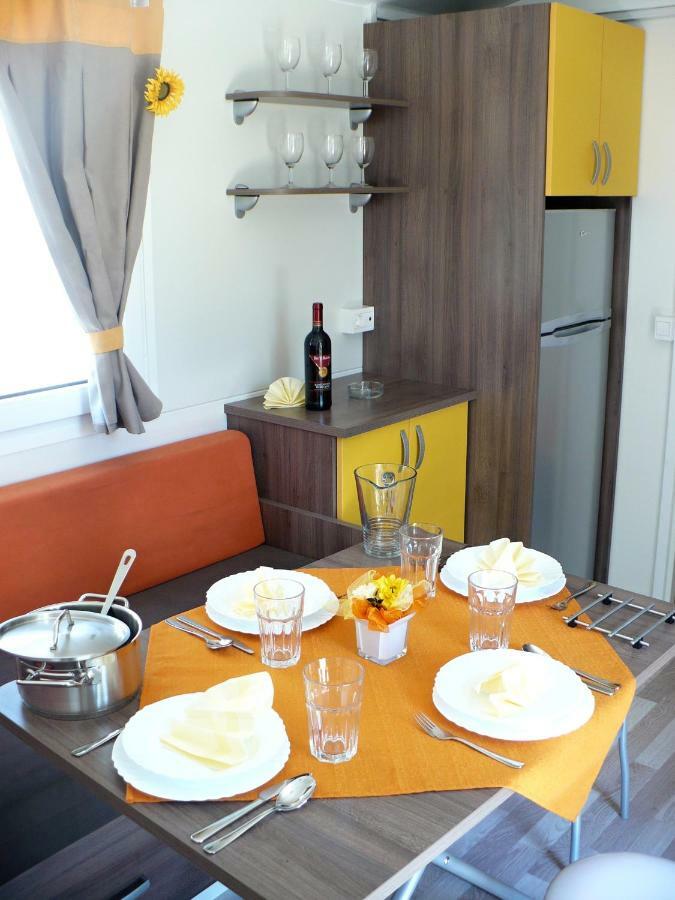 Victoria Mobilehome Jezera Village Holiday Resort 외부 사진
